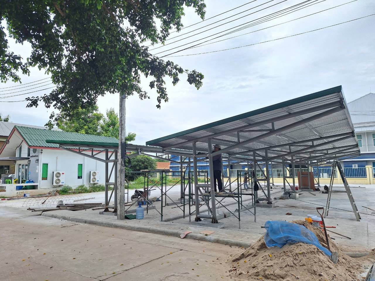 title - ผู้ตรวจราชการ ส.ป.ก. ลงพื้นที่จังหวัดหนองบัวลำภู ประชุมติดตามความก้าวหน้าผลการดำเนินงาน พร้อมตรวจเยี่ยมให้กำลังใจเกษตรกรแปลงใหญ่พืชผักและสมุนไพร 